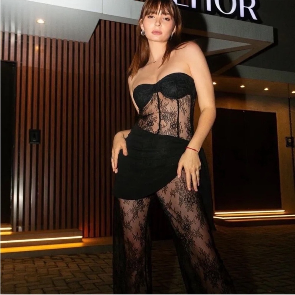 ZARA NWOT VIRAL LACE JUMPSUIT M